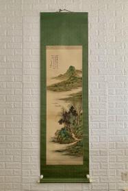 名家南嶺 精品《青绿山水》
绢本绫裱  裱工精美一流
骨质轴头