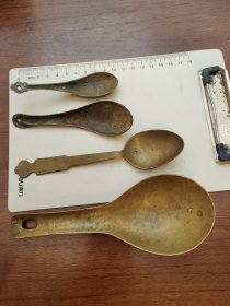 民国时期铜勺子四把，做工精细，江南物品