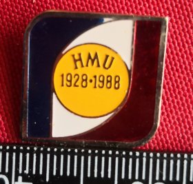1988年河南医学院校徽