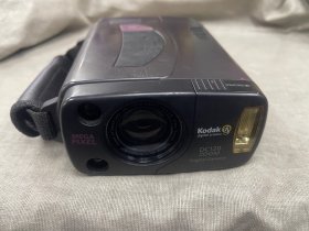 柯达DC120ZOOM数码相机1997年出品的老相机