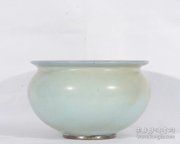 大宋天青釉钧窑乾隆御题香炉笔洗 高13.3径20.4厘米2