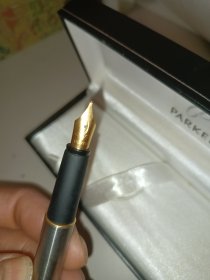 PARKER，钢笔一只