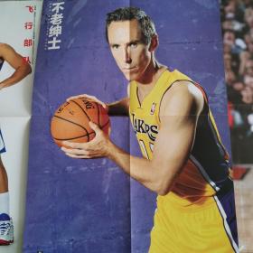 4开灌篮 NBA篮球海报 12张合售，其中有两张有少许粘痕，其余品相很好（实物拍图 外品内容详见图，特殊商品，可详询，售后不退）