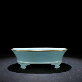 宋汝窑蓝釉“奉华”款包口水仙盆