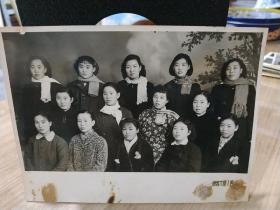 五十年代美女合影照