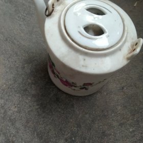 80年代完整的茶壶，