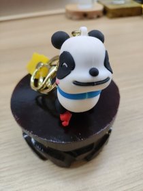 奔跑的熊猫挂件