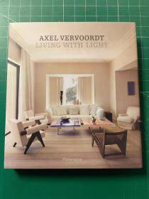 Axel Vervoordt Living With Light 阿塞尔维伍德:侘寂灵感