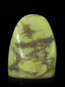 旧藏珍品纯手工雕刻艾叶绿寿山石印章。