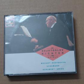 CD：SVJATOSLAV RICHTER  MOZART  BEETHOVEN SCHUBERT SCHUMANN GRIEG--4CD