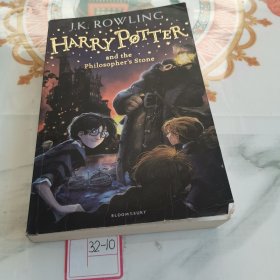 Harry Potter and the Philosopher's Stone：1/7（有字迹）