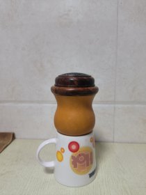 鸣虫葫芦，滑车型，天津小王黑虫大墩葫芦，肚70MM，缅花口盖，椰壳蒙心