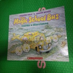 The Magic School Bus inside a Hurricane 神奇校车系列: 穿越飓风 英文原版