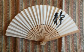 静 日本回流纸扇书法扇 展开最宽处37Cm，高20.5Cm，竹骨，几乎全新，自然素朴的一把。