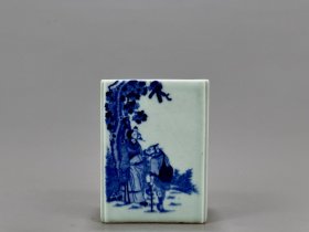 清乾隆青花八仙人物纹笔筒13.3/10厘米