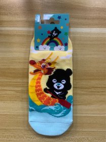 台湾制造 熊 礼品踝袜 龙舟 MADE IN TAIWAN 袜子含莱卡 抑菌纱 黄色 尺寸：22-26公分 稀少品 美品 仅一枚 限量发行