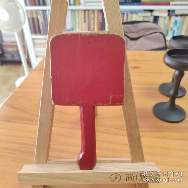 木制漆红民俗品