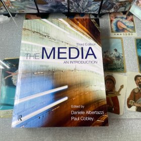 The media and introduction 3E By Daniele Paul正版英文