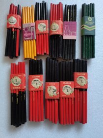 11捆老铅笔每捆10支红兰色两头
