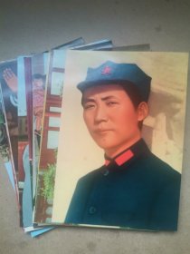 人民日报社旧藏，主席各时期大幅彩色照片23张，每张都不重样；题词彩色照片1张，共24张，规格18X13。
