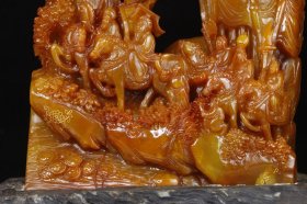 精品田黄石“一统天下”摆件