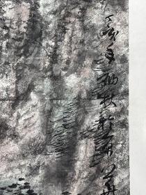 张建国 尺寸  138/34 托片
号雪樵、字鉴虢。毕业于中央美术学院国画系王镛工作室，中国书法家协会会员，中国石油书法家协会理事，中国石油画院画师。现为中国国家画院赵卫工作室画家。  1998年，《世界华人书画展》获金奖，《全国首届诗人书法家画家作品展》获成就奖。  1999年，入展《全国第七届书法展》。《“炎帝杯”国际书画展》获金奖。