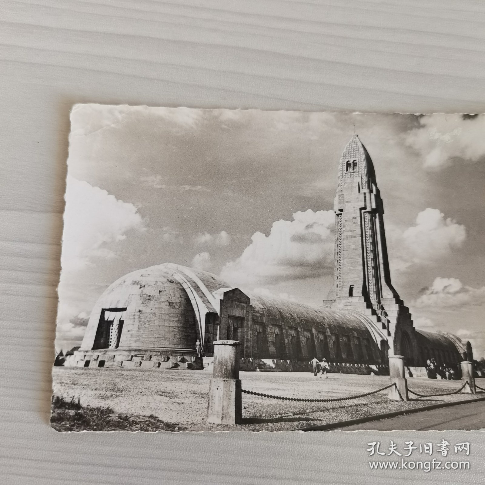 百年实寄明信片【1890～1948】 信札 信函 手写 书信 信函 实寄明信片【 有邮票 加盖印章 珍贵 稀少 文献价值极高】正面文字是主题、反文字是出版社等信息，手写内容及手稿、签名等 可自行翻译 研究， 装册 装框欣赏都非常漂亮有意思。百年实寄明信片编号3293