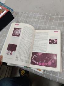 中国少年儿童百科全书    人类社会,自然环境     2本合售   附一张光盘