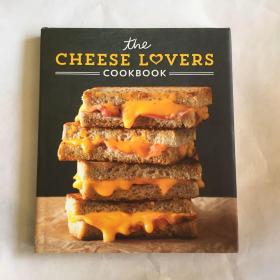 the cheese lovers cookbook  奶酪爱好者食谱   英文原版  精装
