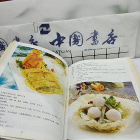 100位中国烹饪大师作品集锦（虾蟹菜典）