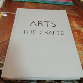 ARTS THE CRAFTS（艺术和工艺）16开精装本