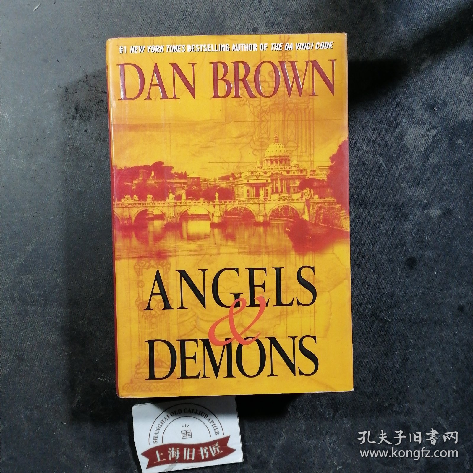 ANGELS & DEMONS（精装）