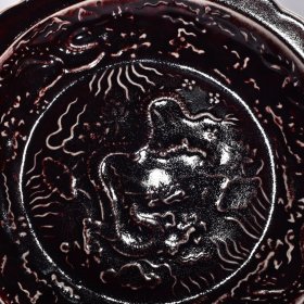 旧藏 元祭红釉雕刻云龙纹菱口折沿盘 高5厘米 宽34厘米