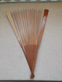 清代玉竹平肩（合竹）直方扇骨一把，原始状态，尺寸32cm十六方，全品相，喜欢的联系