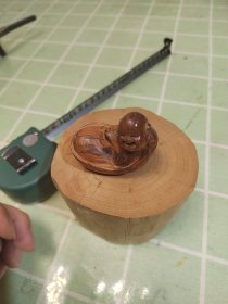 根雕崖柏（弥勒佛）
