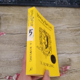 哈利波特与魔法石(赫奇帕奇版） 英文原版 HARRY POTTER and the philosopher's stone 出版社_Bloomsbury