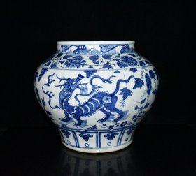 元青花麒麟献瑞纹大罐 尺寸28×34.5cm