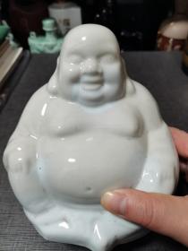 弥勒佛老酒瓶一个。具体请看图。