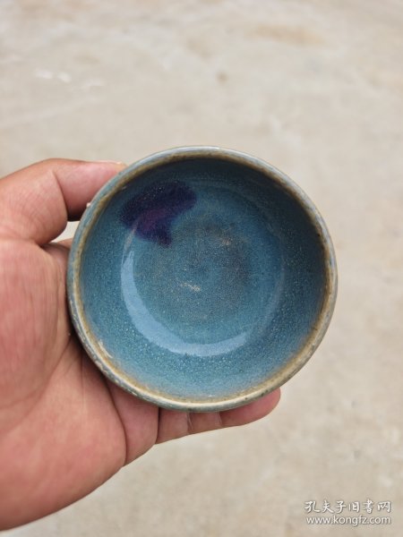 元代钧釉点彩小茶盏 完整尺寸见图釉水不错