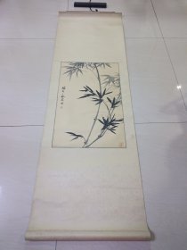 书画家 : 王守农 （扬州王守农）已装裱没轴头 68x43厘米 （保真）