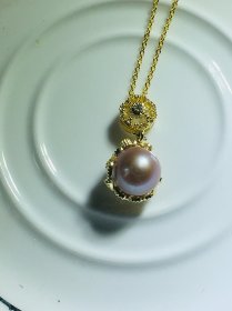 天然淡水珍珠爱迪生紫珠设计款14k包金放褪色不过敏送链子
感兴趣的话点“我想要”和我私聊吧～