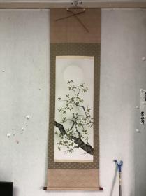 紫峰 画202回流精品【花鸟图】画芯40×102厘米，品相如图完好，绢本绫裱原装原裱，木质轴头，精品花鸟值得收藏！