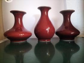 3个红色陶瓷花瓶 景德镇制