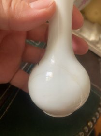 小花瓶，老式小花瓶，有两个有瑕疵，具体请看图