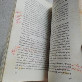 Love in a Fallen City：And Other Stories by Elieen Chang,English,2007倾城之恋英文版【 正版品好 部分有笔迹标注 】