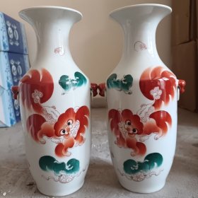 景德镇陶瓷花瓶一对