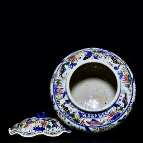 明嘉靖青花五彩鱼藻纹荷叶罐 35/32厘米