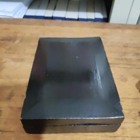 清代原装原盒端砚（盒子是大漆的）