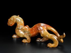 和田玉“上古瑞兽”摆件长33厘米高14厘米厚8厘米重2039克