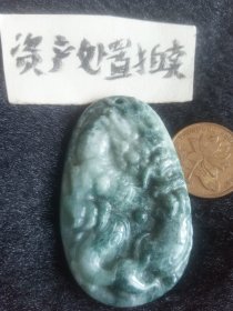 赔血本无归包a翡翠微瑕，1个天然大翡翠长约4.5mm